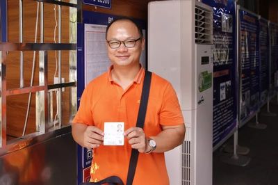 廣西高校首創(chuàng) 校內(nèi)火車(chē)票代售點(diǎn)暨簽證代辦服務(wù)